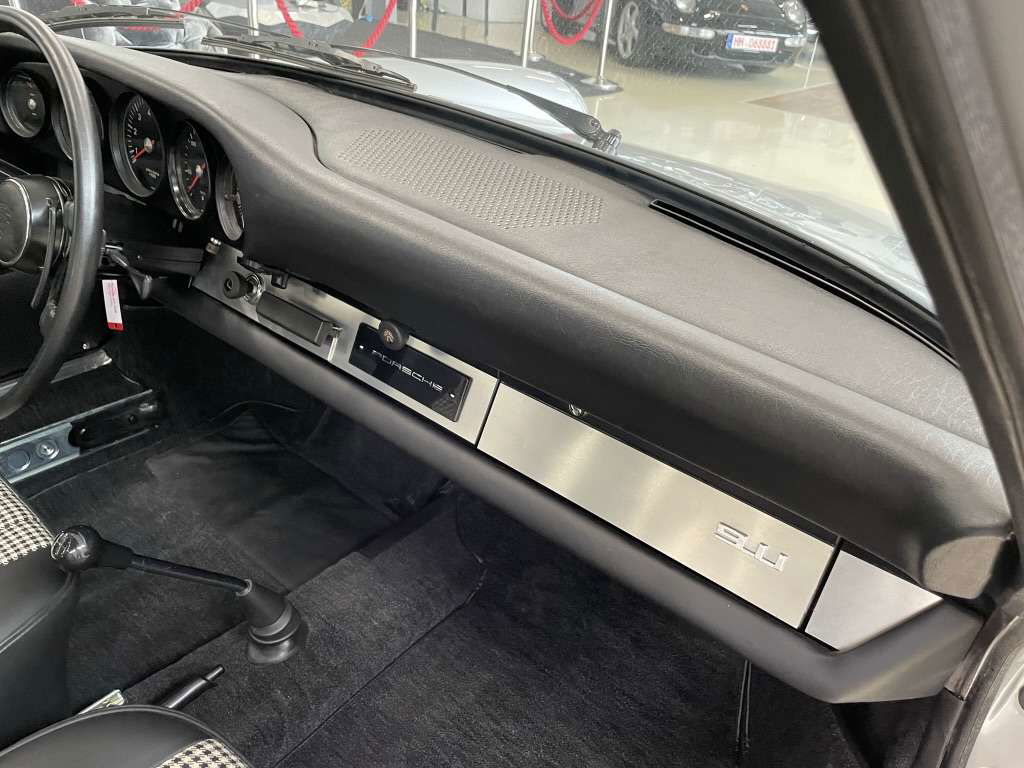 Porsche 911 (F-Modell)