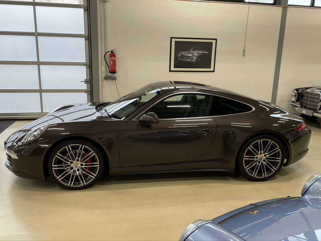 Porsche 991 Carrera 4S