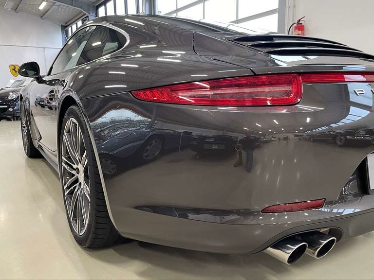 Porsche 991 Carrera 4S