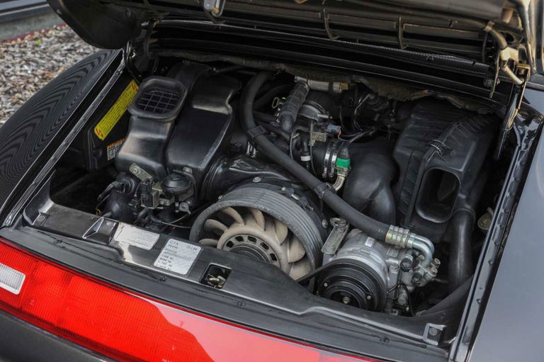Porsche 993 Carrera 4
