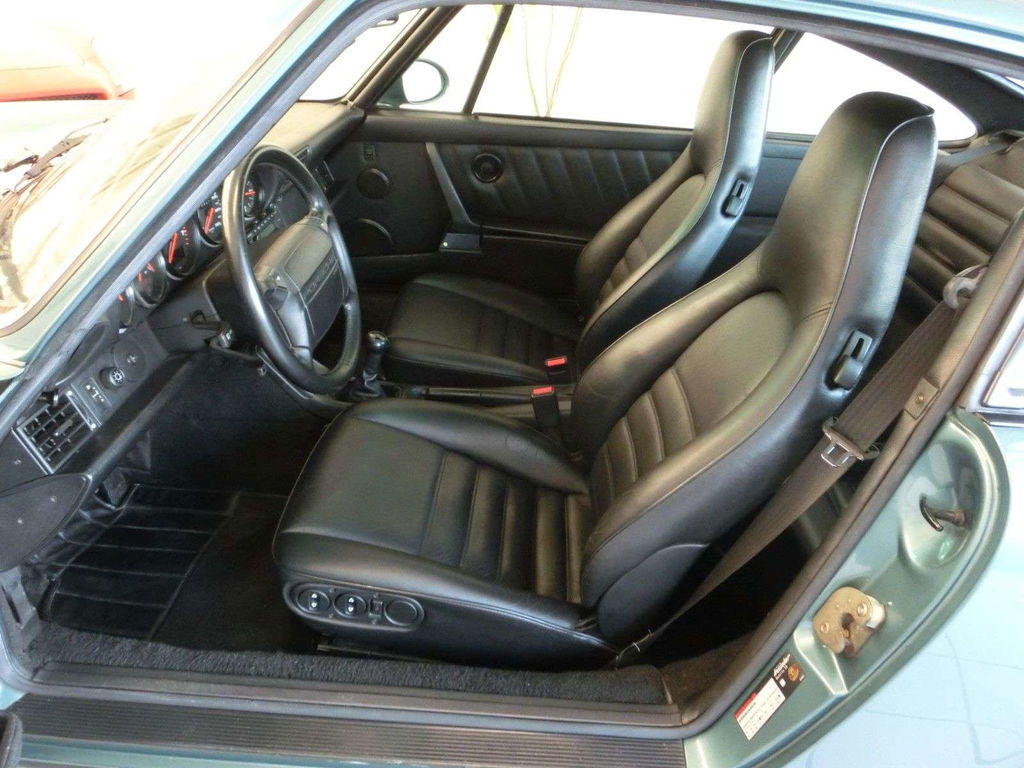 Porsche 964 Carrera 2