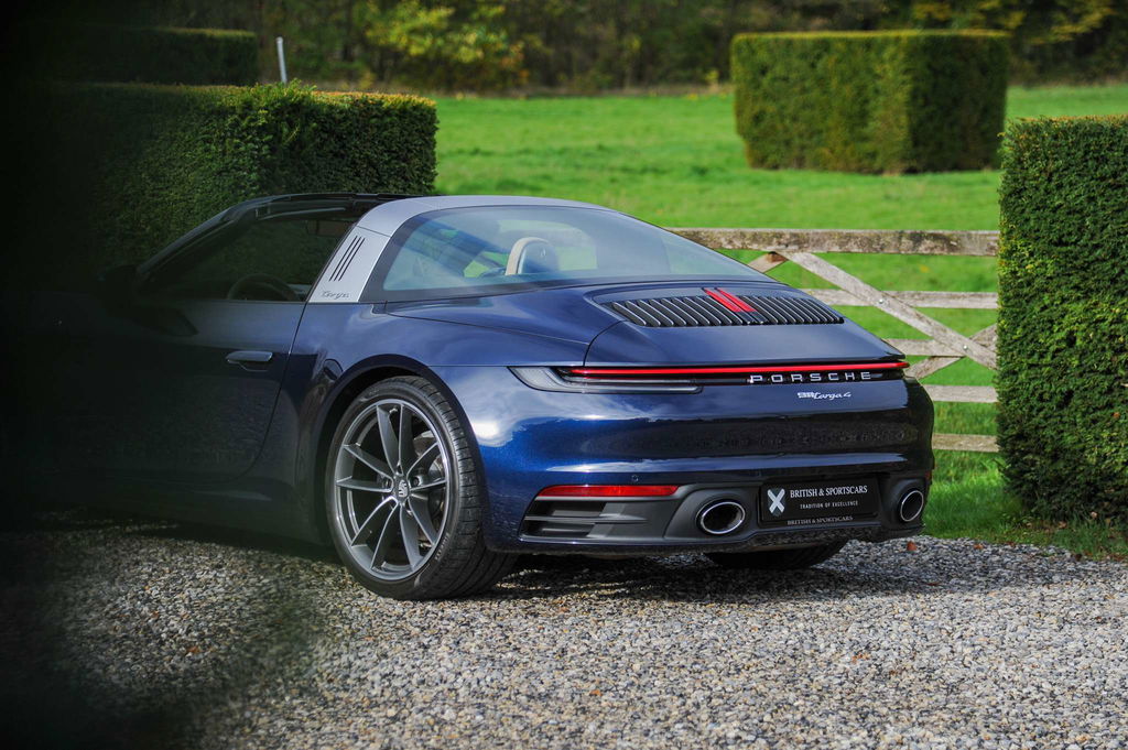 Porsche 992 Targa 4