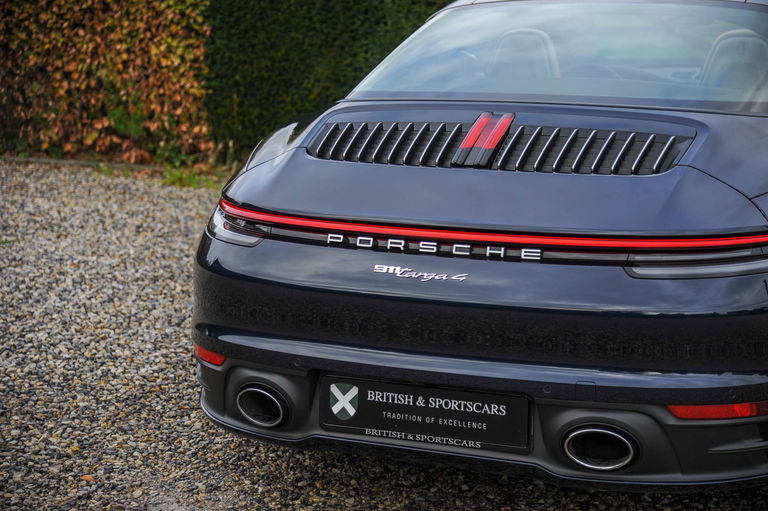 Porsche 992 Targa 4