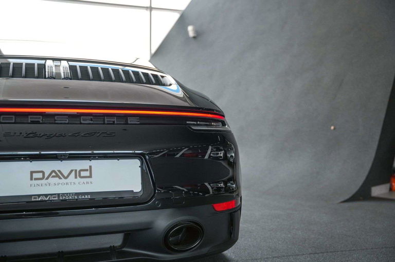 Porsche 992 Targa 4 GTS