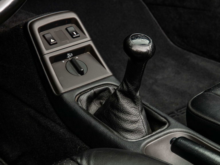 Porsche 964 Carrera 2 Speedster