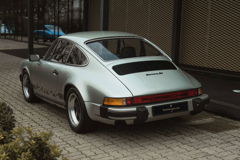 Porsche 911 Carrera 3,0