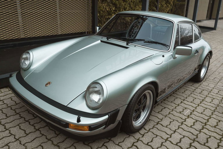 Porsche 911 Carrera 3,0