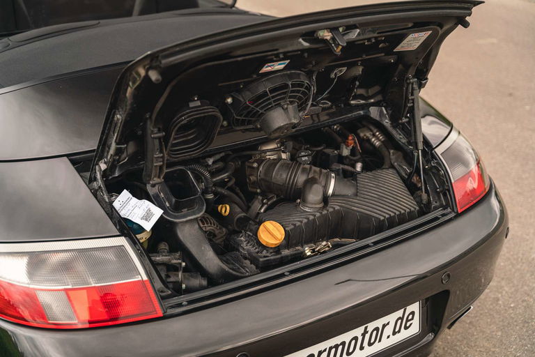 Porsche 996 Carrera