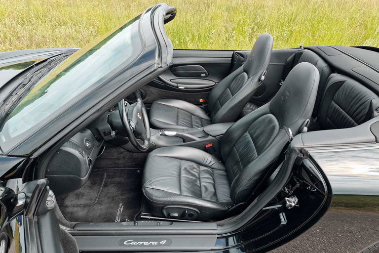 Porsche 996 Carrera 4