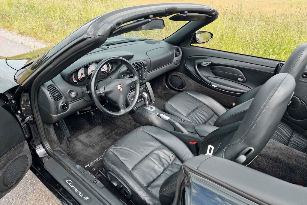 Porsche 996 Carrera 4