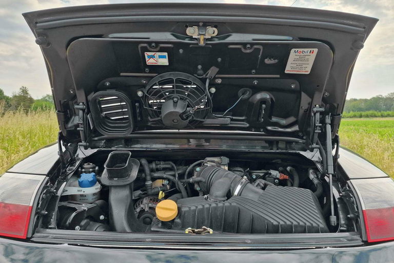 Porsche 996 Carrera 4