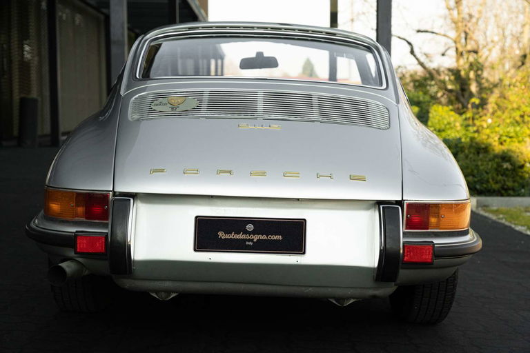 Porsche 911 S (F-Modell)