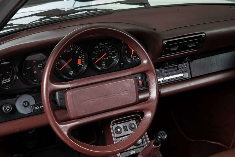 Porsche 911 Carrera 3.2 WTL