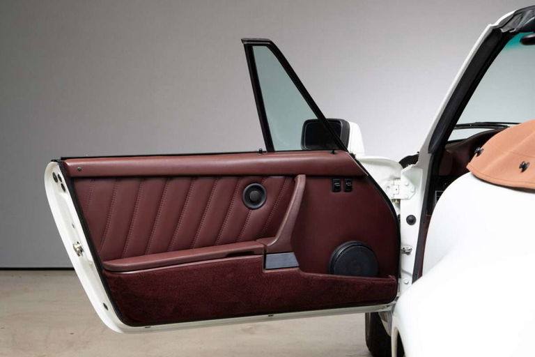 Porsche 911 Carrera 3.2 WTL