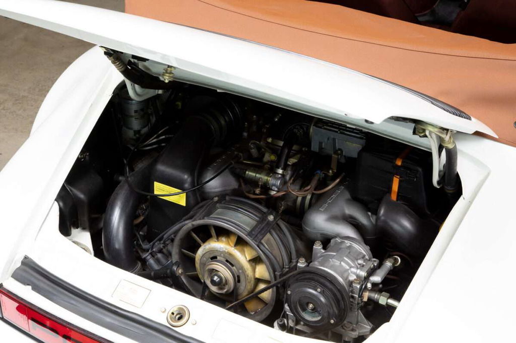 Porsche 911 Carrera 3.2 WTL