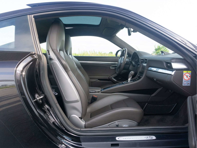 Porsche 991 Carrera 4S