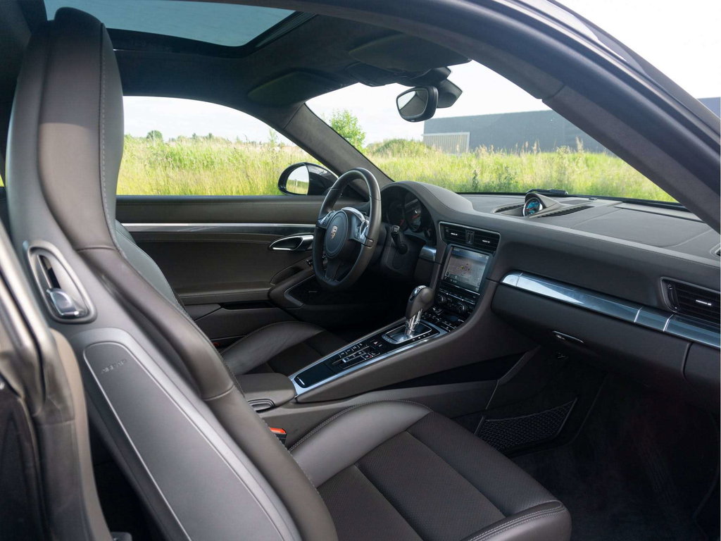 Porsche 991 Carrera 4S