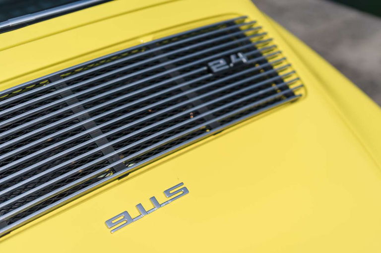Porsche 911 S (F-Modell)