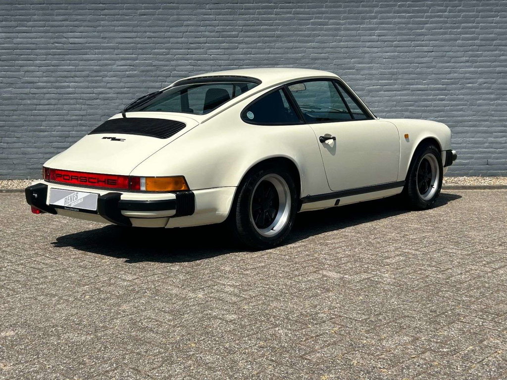 Porsche 911 SC