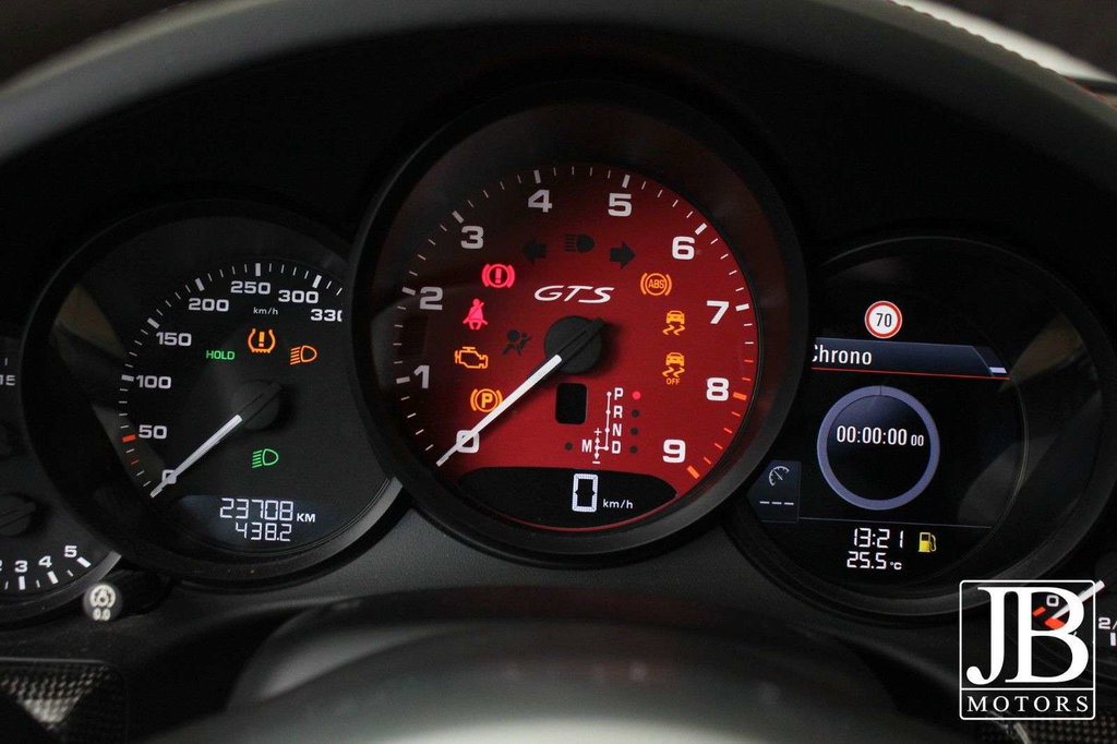 Porsche 991 Carrera 4 GTS