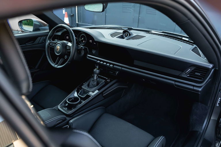 Porsche 992 GT3 Touring