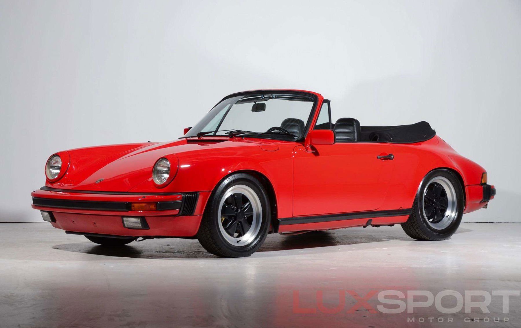 Porsche 911 Carrera 3.2