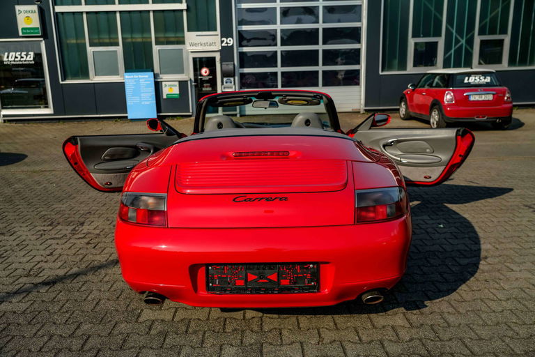 Porsche 996 Carrera