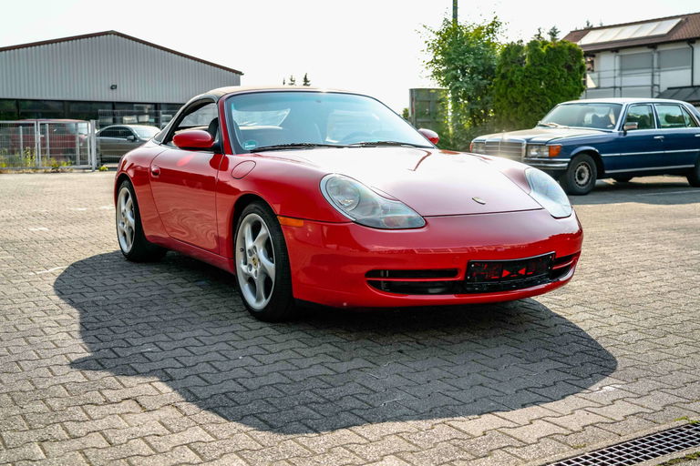 Porsche 996 Carrera