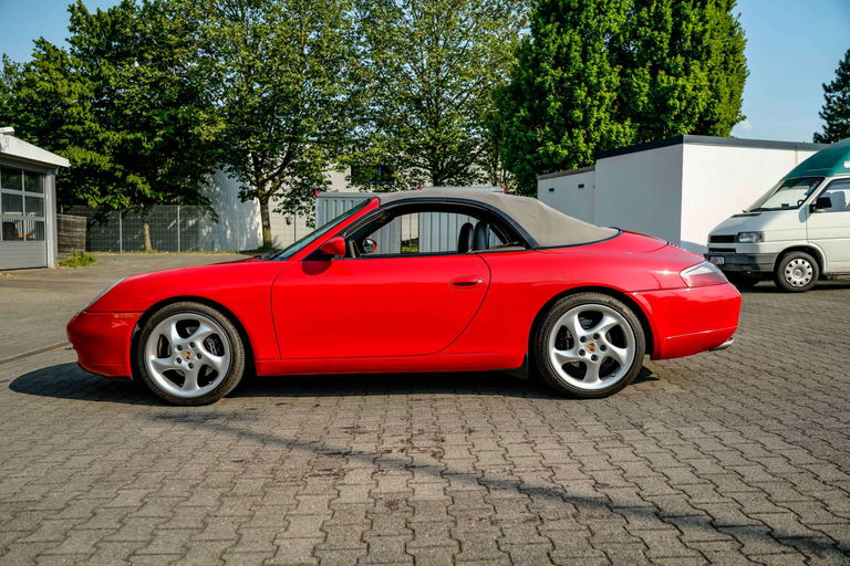 Porsche 996 Carrera
