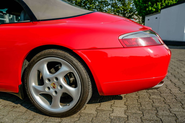 Porsche 996 Carrera