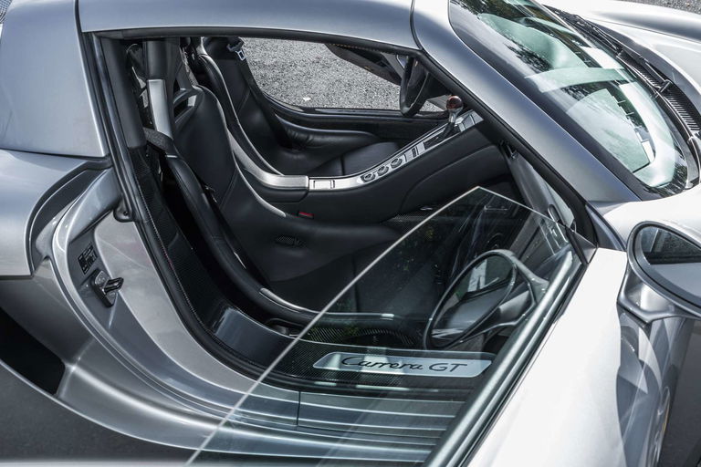 Porsche Carrera GT