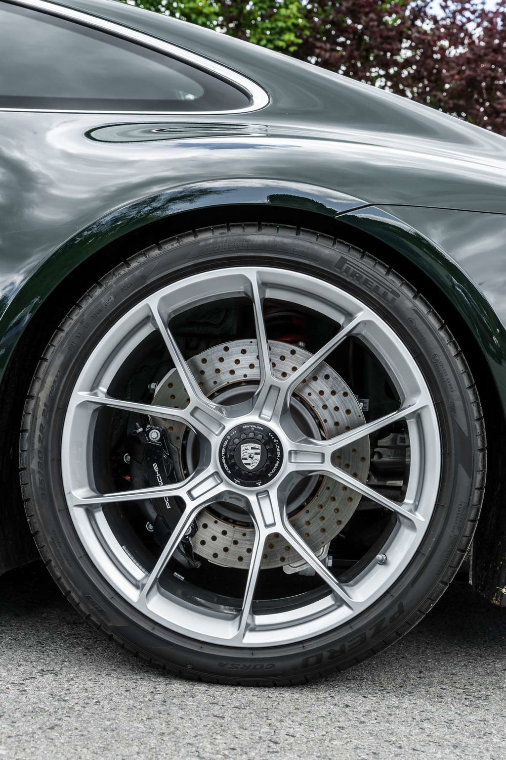 Porsche 992 GT3 Touring