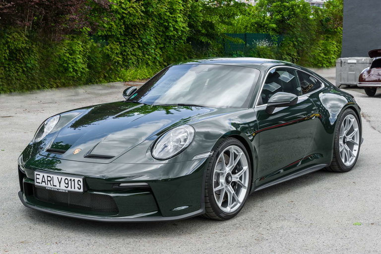 Porsche 992 GT3 Touring