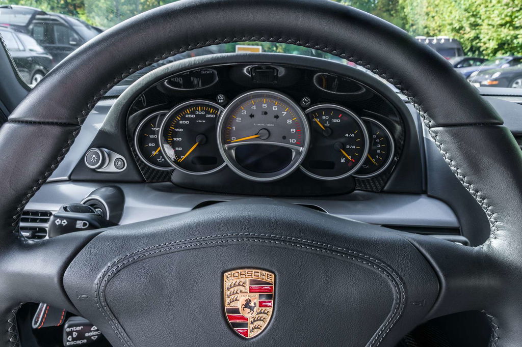 Porsche Carrera GT