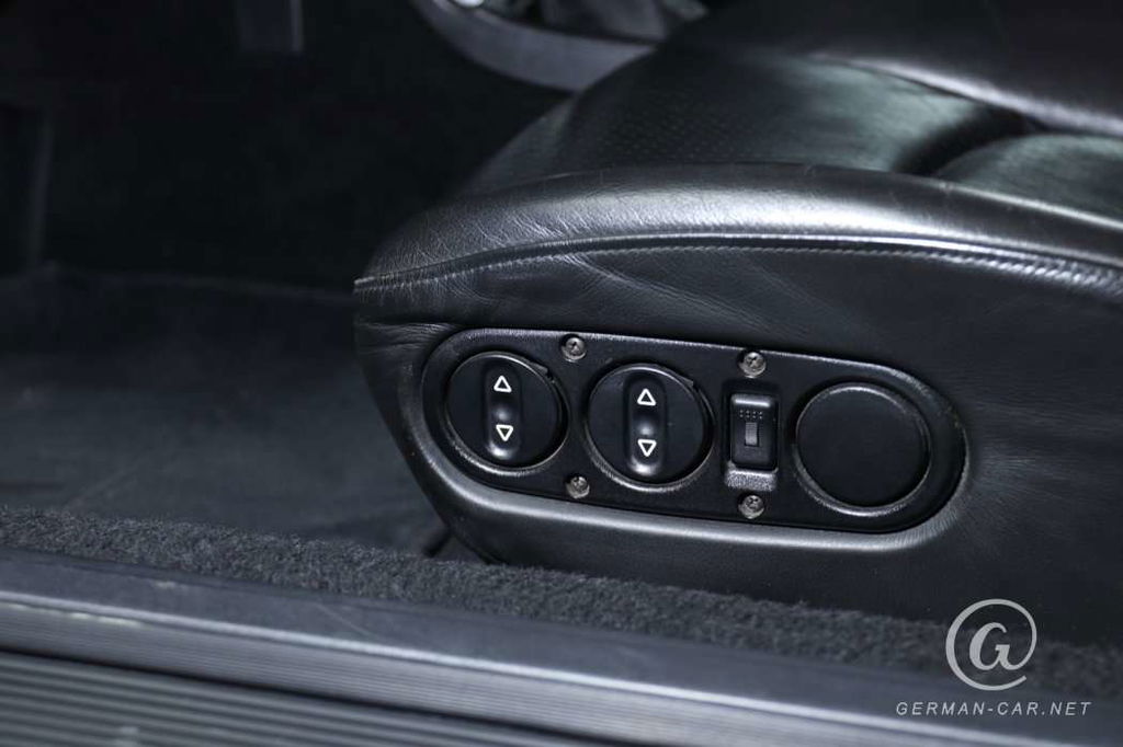 Porsche 993 Carrera 4S