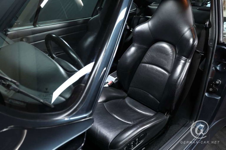 Porsche 993 Carrera 4S