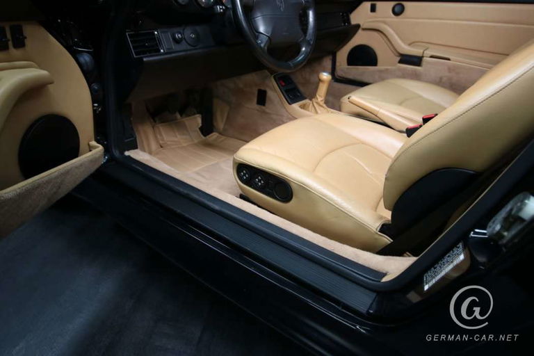 Porsche 993 Carrera 4S