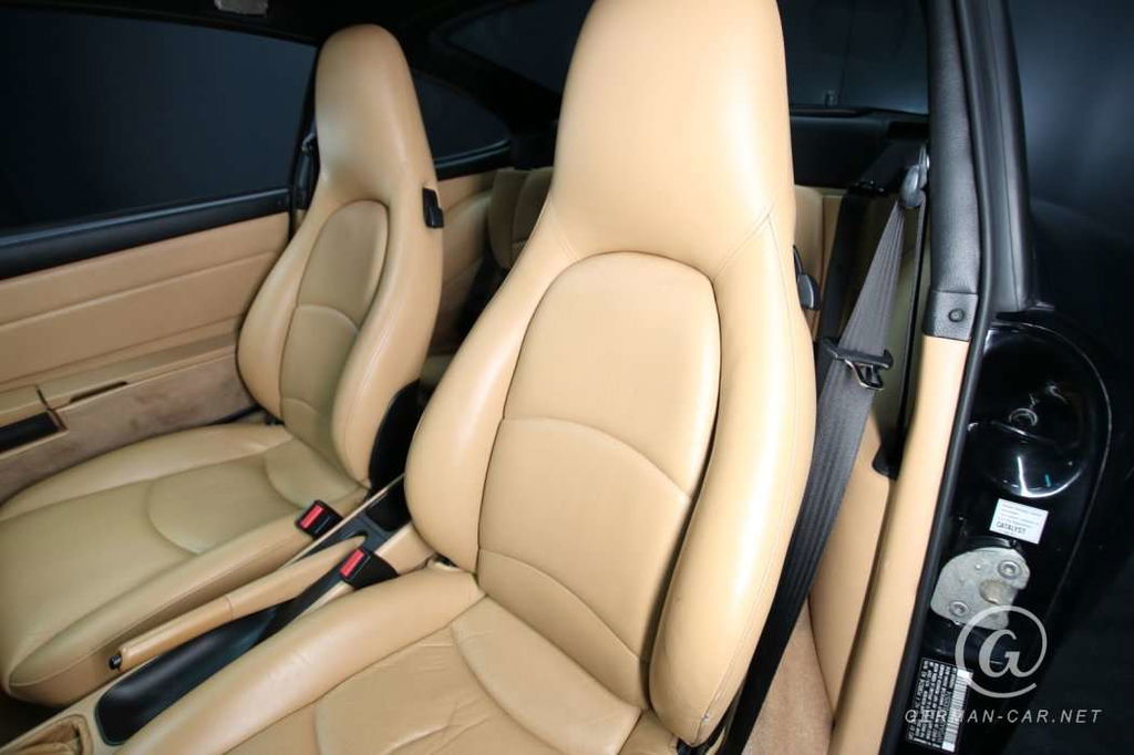 Porsche 993 Carrera 4S