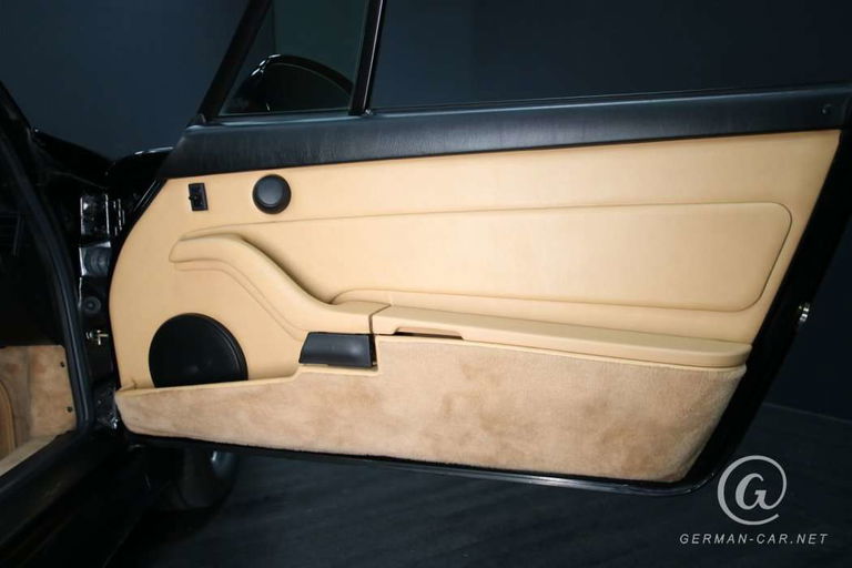 Porsche 993 Carrera 4S