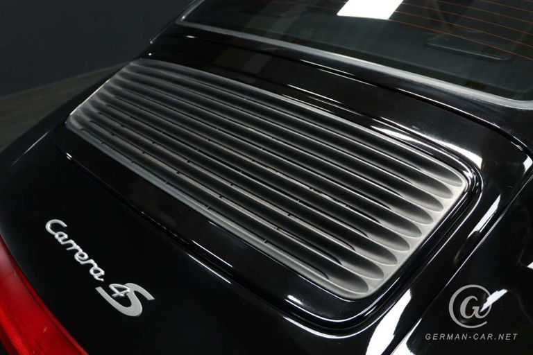 Porsche 993 Carrera 4S