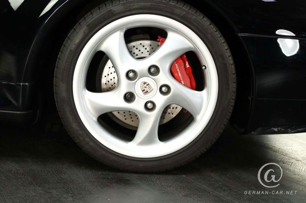 Porsche 993 Carrera 4S