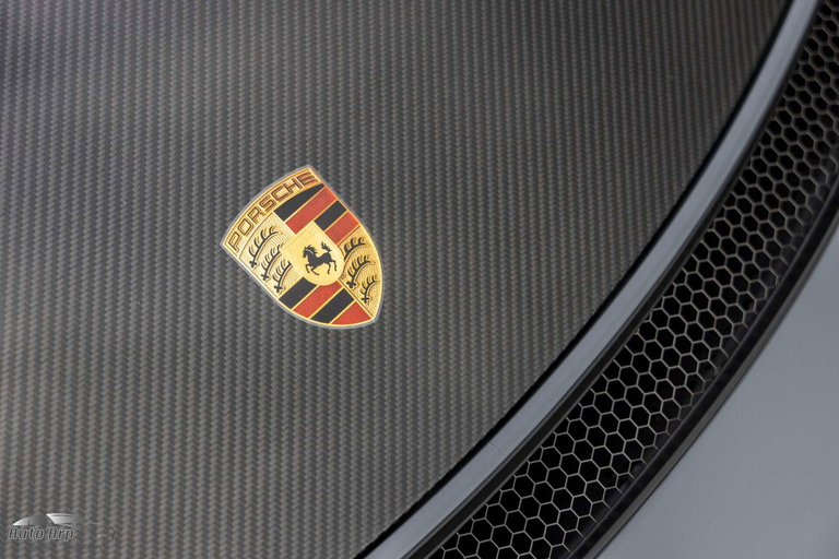 Porsche 718 Cayman GT4 RS