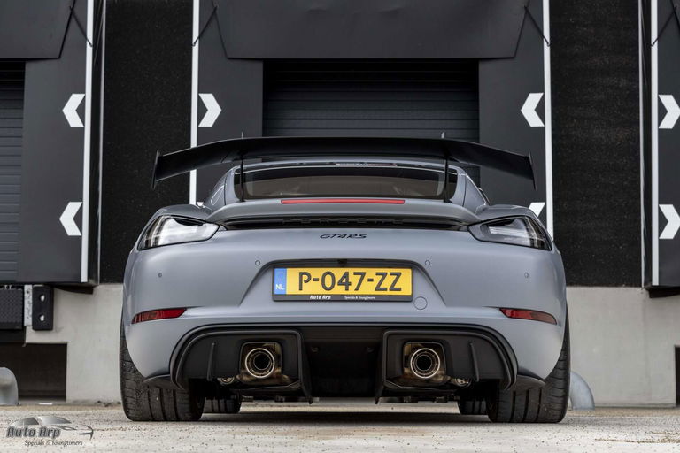 Porsche 718 Cayman GT4 RS