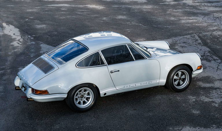 Porsche 911 S-T
