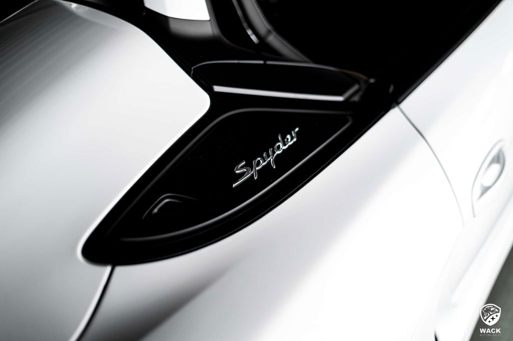 Porsche 981 Boxster Spyder