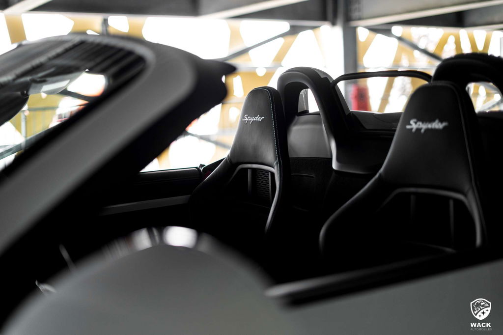 Porsche 981 Boxster Spyder