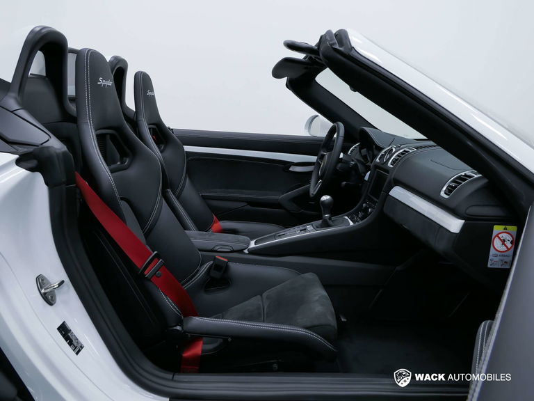 Porsche 981 Boxster Spyder