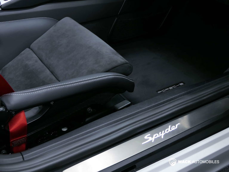 Porsche 981 Boxster Spyder