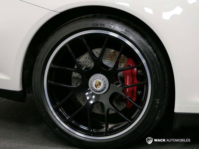 Porsche 997.2 Carrera GTS