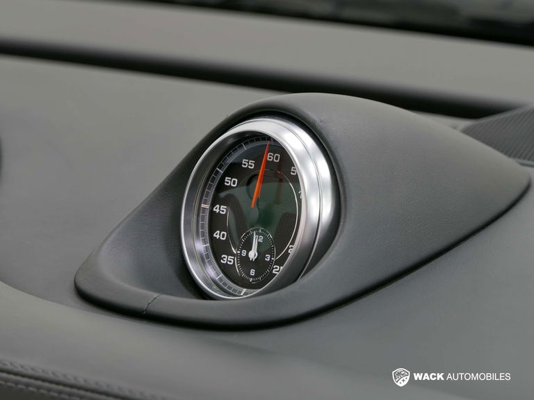 Porsche 997.2 Carrera GTS